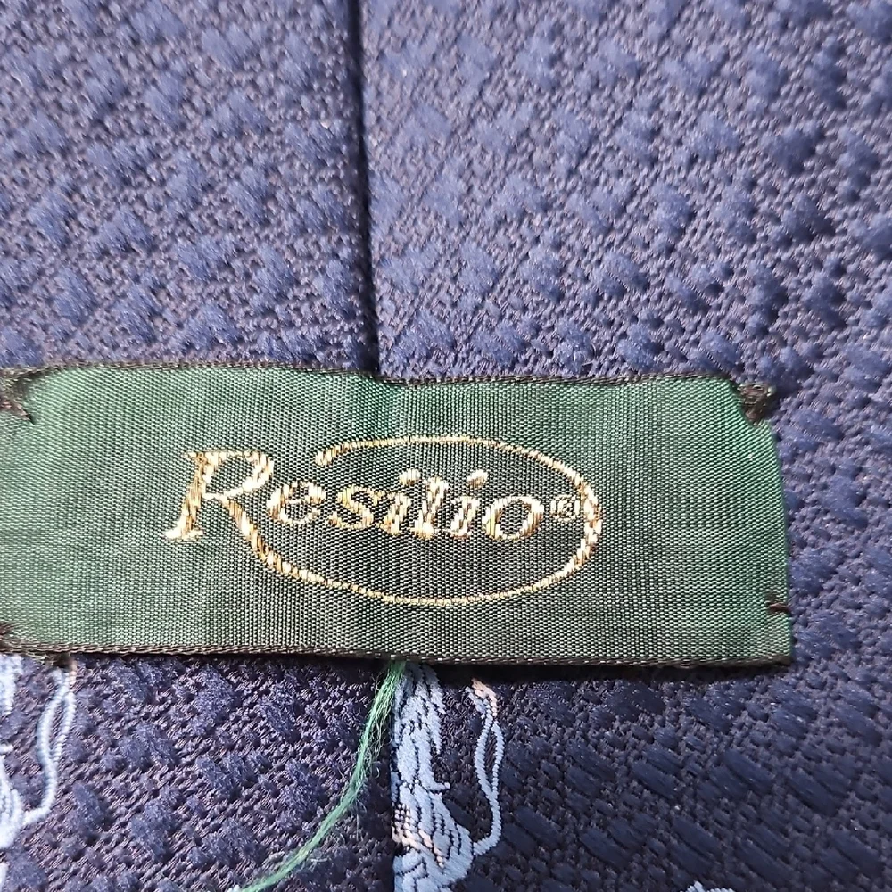Resilio Piggs & Parsons Vintage Navy Blue Lion Patterned Men's Tie